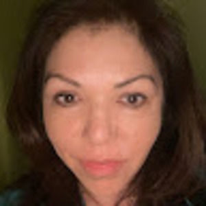 Meet your Posher, Lorena